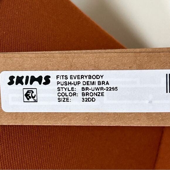SKIMS Fits Everybody Push Up Demi Bra 32DD NWT - Picture 5 of 7